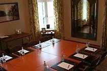 Bishops Arms מלון 3*
